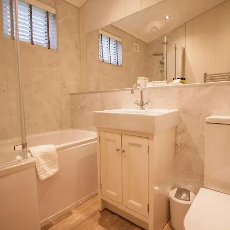 2 Bed In Oc-s32814 * Pickering